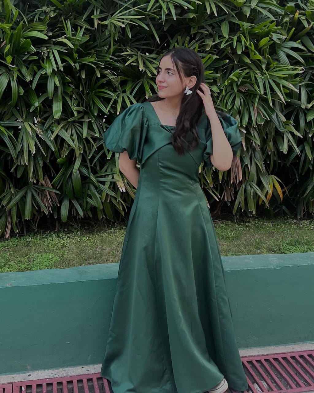 Elegance and Grace Emerald A-line Puff Sleeve Gown